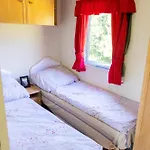Pod Jabloni Orman Evi