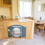 Pod Jabloni Orman Evi *
